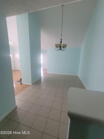 631 Varsity Drive, Wilmington, NC 28403