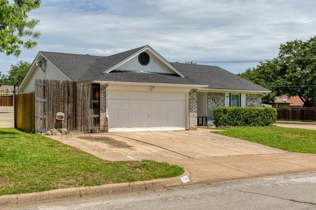 1700 Willow Vale Drive, Fort Worth, TX 76134