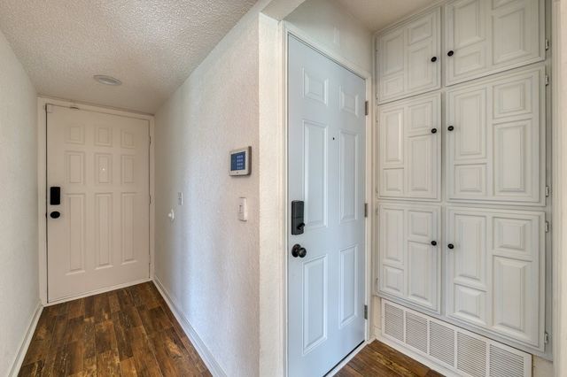 1700 Willow Vale Drive, Fort Worth, TX 76134