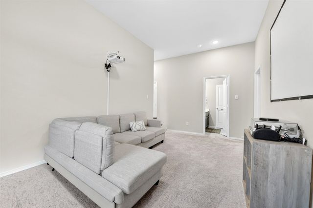 4604 Pentridge Drive, Fort Worth, TX 76036