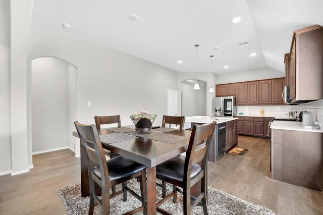 4604 Pentridge Drive, Fort Worth, TX 76036