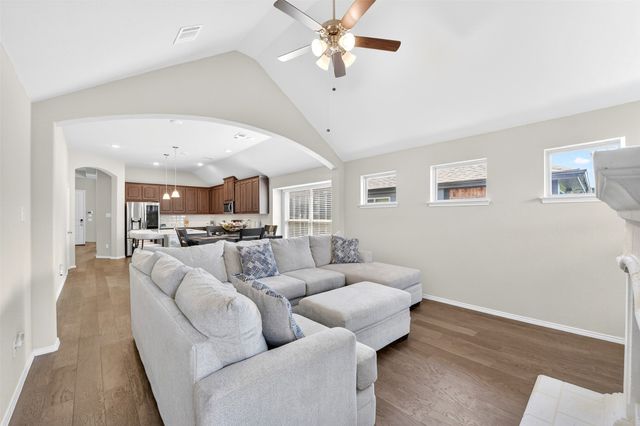 4604 Pentridge Drive, Fort Worth, TX 76036