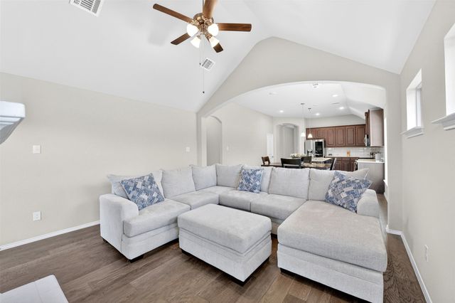 4604 Pentridge Drive, Fort Worth, TX 76036