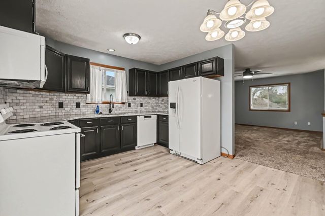 2429 8TH Avenue, Council Bluffs, IA 51501
