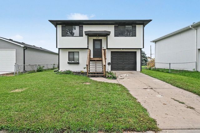2429 8TH Avenue, Council Bluffs, IA 51501