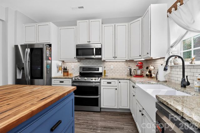 4308 Glenduran Lane, Waxhaw, NC 28173