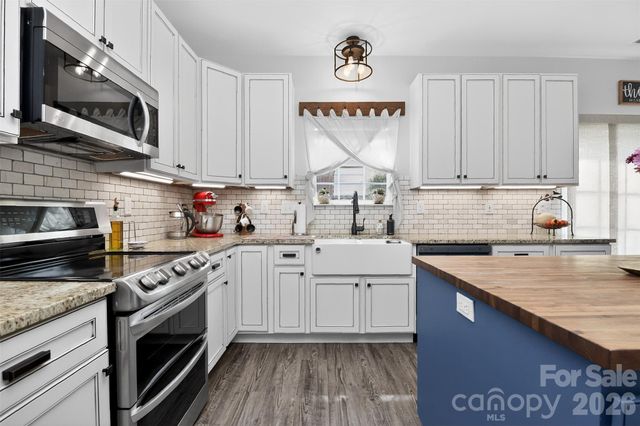 4308 Glenduran Lane, Waxhaw, NC 28173