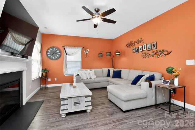 4308 Glenduran Lane, Waxhaw, NC 28173