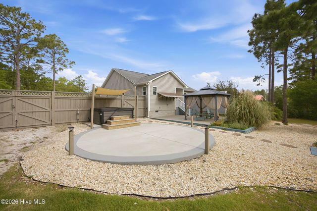 930 Palmetto Road, Southport, NC 28461