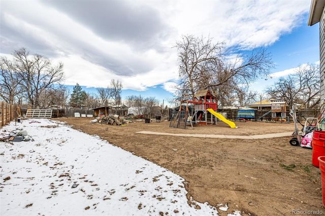 6831 Ash Street, Commerce City, CO 80022