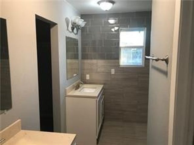 626 WARREN Street, Mesquite, TX 75149
