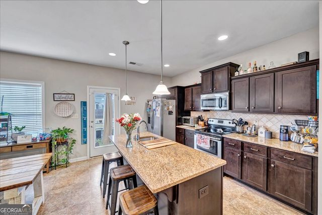 111 Hawks Tail Drive, Kathleen, GA 31047