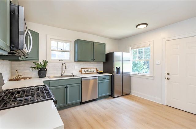 1843 Wood Avenue, Kansas City, KS 66104