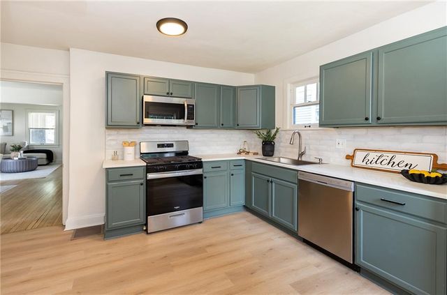 1843 Wood Avenue, Kansas City, KS 66104