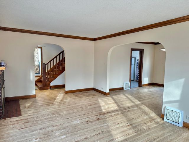 623 E 6th Street, Albert Lea, MN 56007