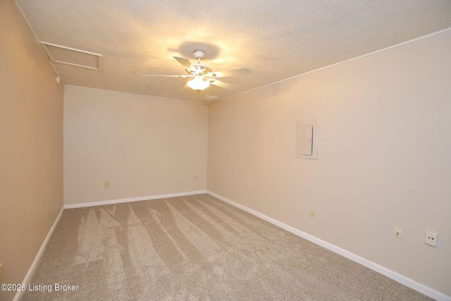 707 Sinclair St, Fairdale, KY 40118