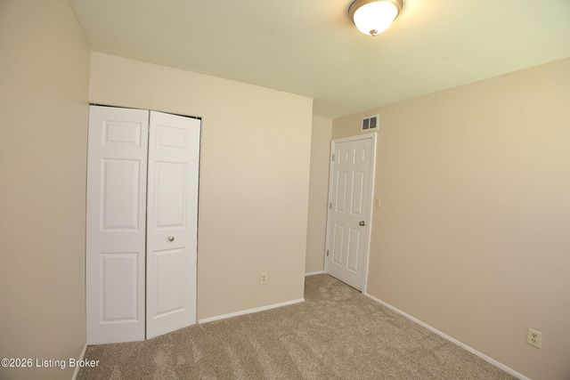 707 Sinclair St, Fairdale, KY 40118