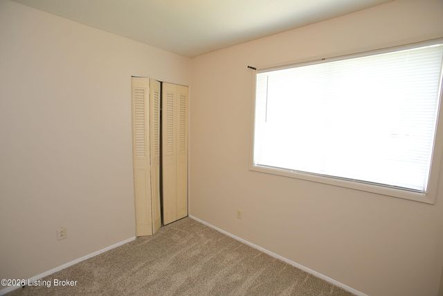 707 Sinclair St, Fairdale, KY 40118