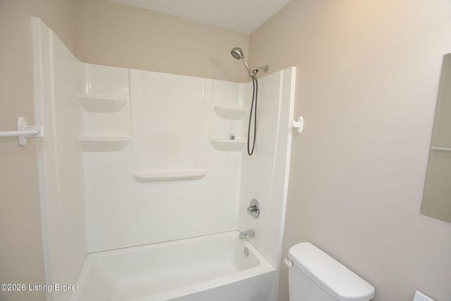 707 Sinclair St, Fairdale, KY 40118