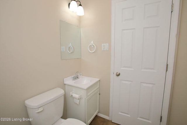 707 Sinclair St, Fairdale, KY 40118