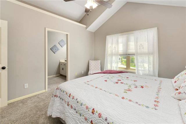 1917 SW Sage Canyon Road, Lee's Summit, MO 64082