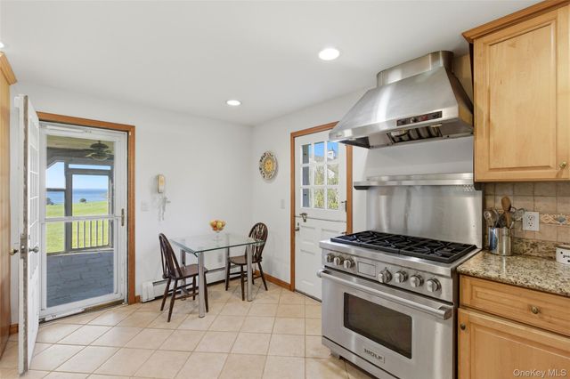 196 Old Field Road, Old Field, NY 11733