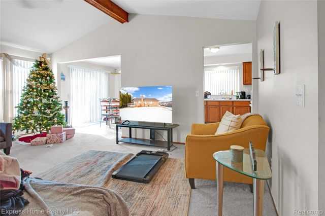 5010 Kelly Drive, Warren, MI 48092