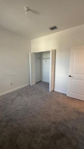 3440 W 111th Pl, Hialeah, FL 33018