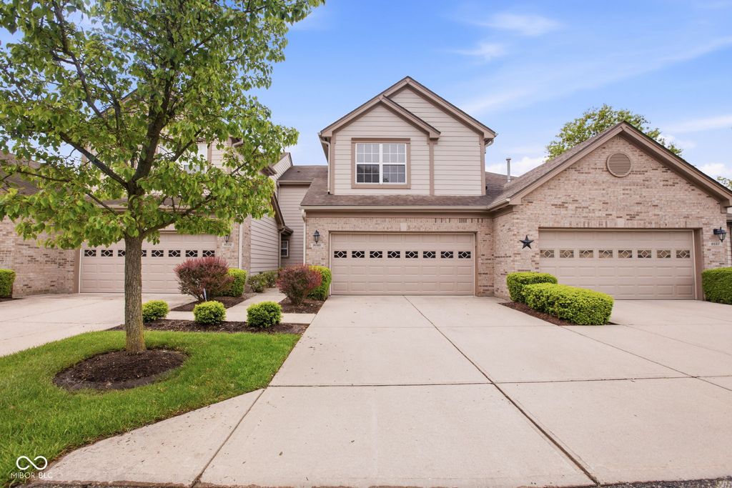9165 Huxley Court, Fishers, IN 46037