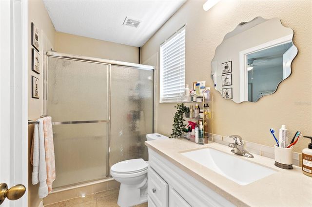 529 CORTONA DRIVE, Orlando, FL 32828