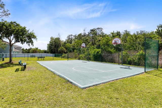 529 CORTONA DRIVE, Orlando, FL 32828