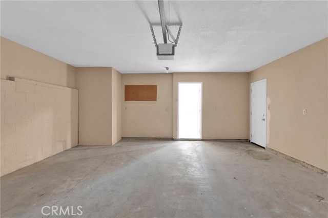 12421 Spring Valley Parkway, Victorville, CA 92395