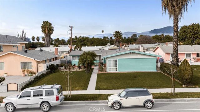 911 E La Verne, Pomona, CA 91767