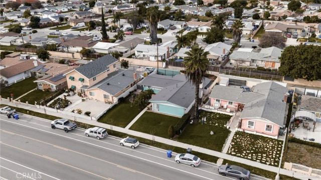 911 E La Verne, Pomona, CA 91767