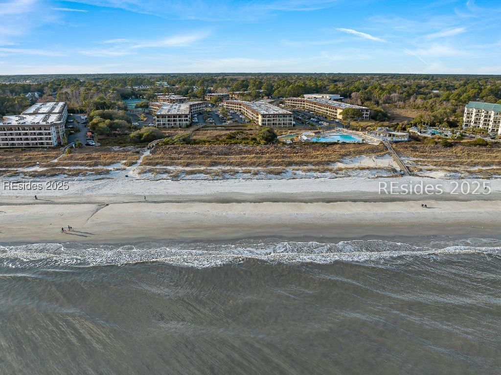 40 Folly Field Road 224, Hilton Head Island, SC 29928