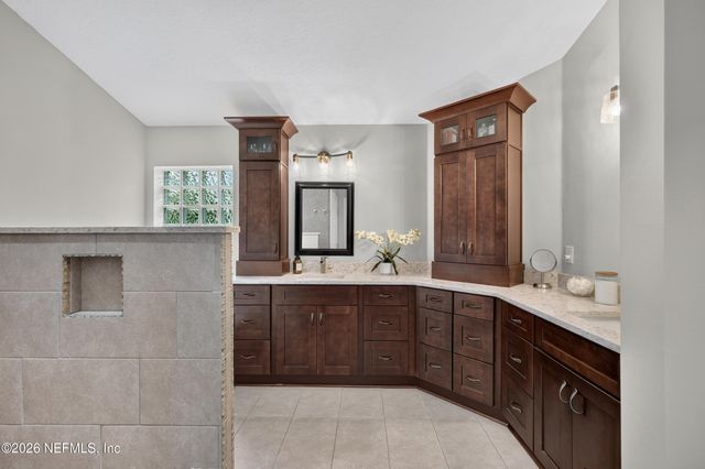905 AUTUMN GREEN Court, St. Johns, FL 32259