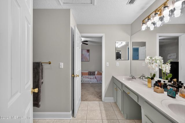 905 AUTUMN GREEN Court, St. Johns, FL 32259