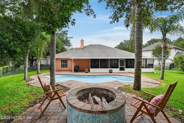 905 AUTUMN GREEN Court, St. Johns, FL 32259