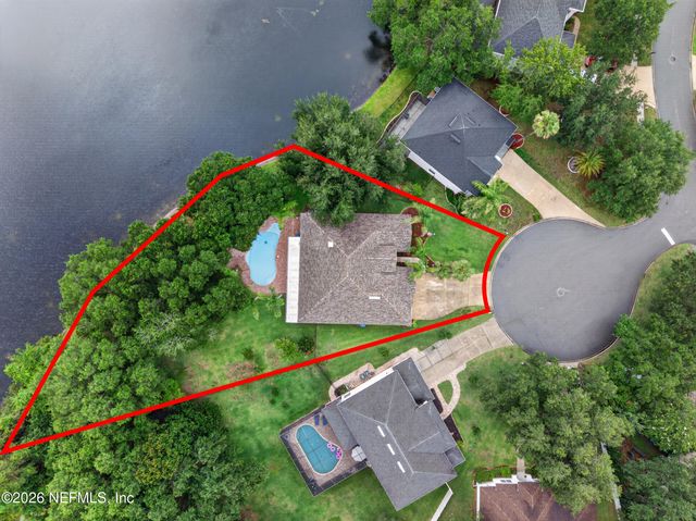 905 AUTUMN GREEN Court, St. Johns, FL 32259