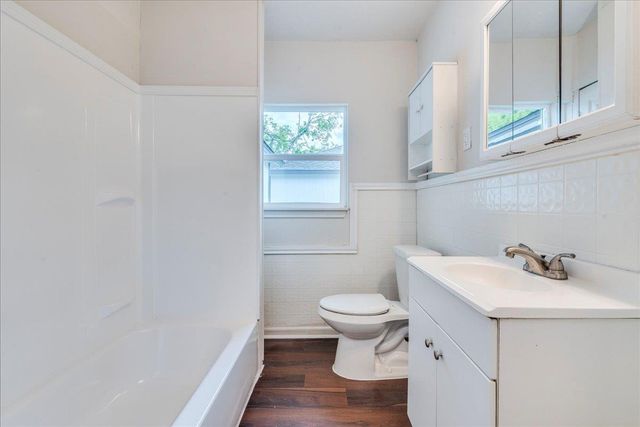 112 Gazley ST, Smithville, TX 78957