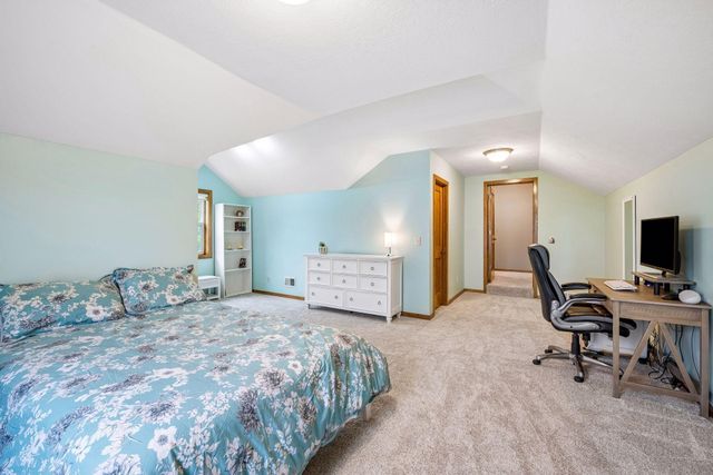 11303 Goose Lake Parkway, Dayton, MN 55369