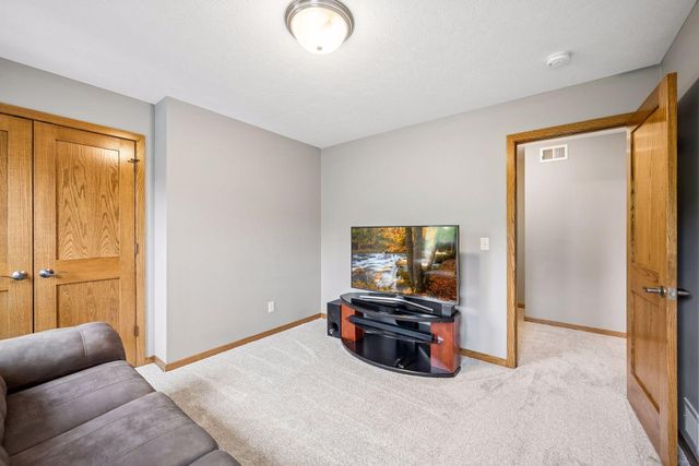 11303 Goose Lake Parkway, Dayton, MN 55369