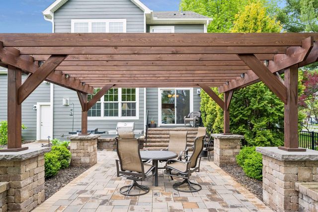 11303 Goose Lake Parkway, Dayton, MN 55369