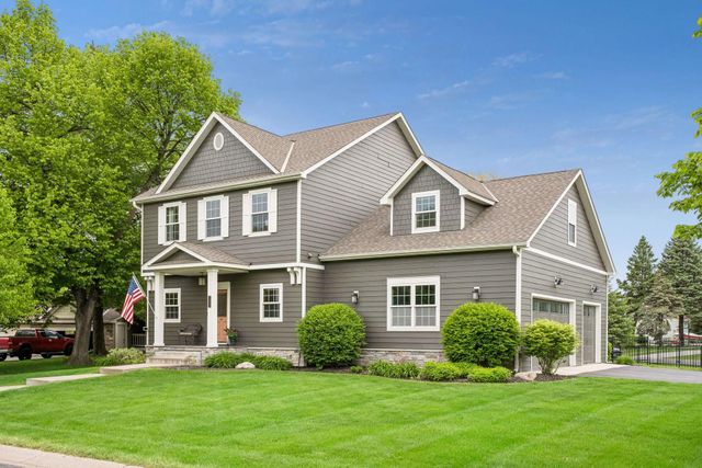 11303 Goose Lake Parkway, Dayton, MN 55369