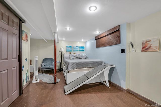 42-28 189th Street, Flushing, NY 11358