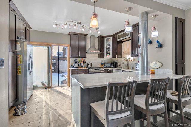 42-28 189th Street, Flushing, NY 11358