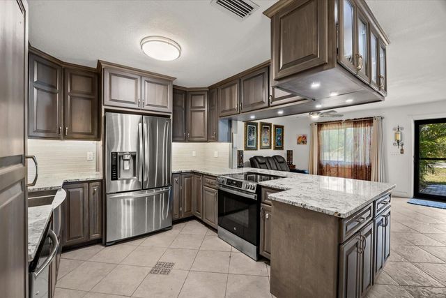 1671 SE 11th Street 1671, Stuart, FL 34996