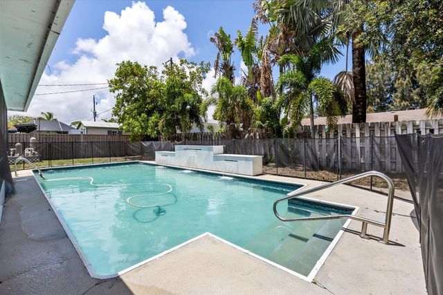 1671 SE 11th Street 1671, Stuart, FL 34996