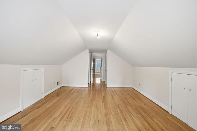 2351 N VERMONT ST N, Arlington, VA 22207