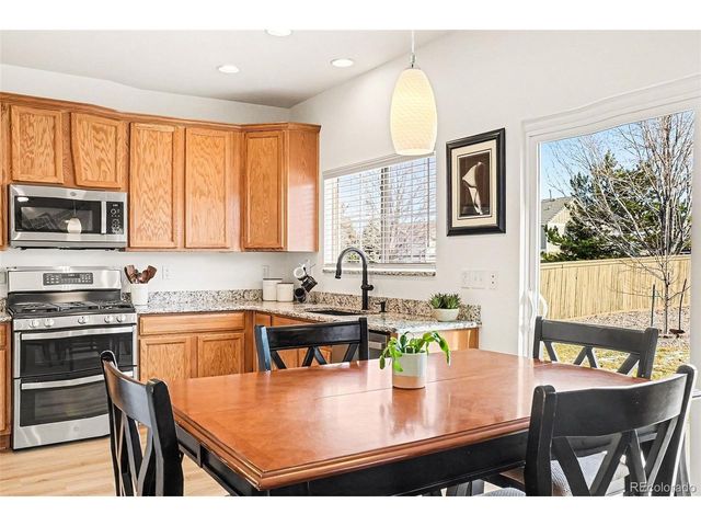 90 Falmouth St, Castle Rock, CO 80104